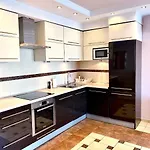 Apartman Select Suites By Mb Apartments