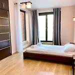 Select Suites By Mb Apartments Apartman *