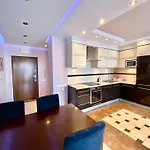 Select Suites By Mb Apartments Apartman *