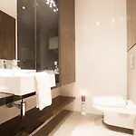 Select Suites By Mb Apartments *