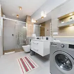 Select Suites By Mb Apartments Krakkó